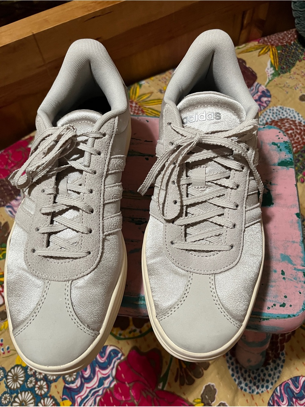 👟 Adidas VL Court Bold Platform Sneakers – Grey/Silver Size 9